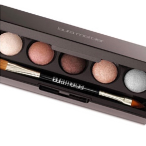 laura mercier’s Baked Color Eye Palette - Picture 2 of 5
